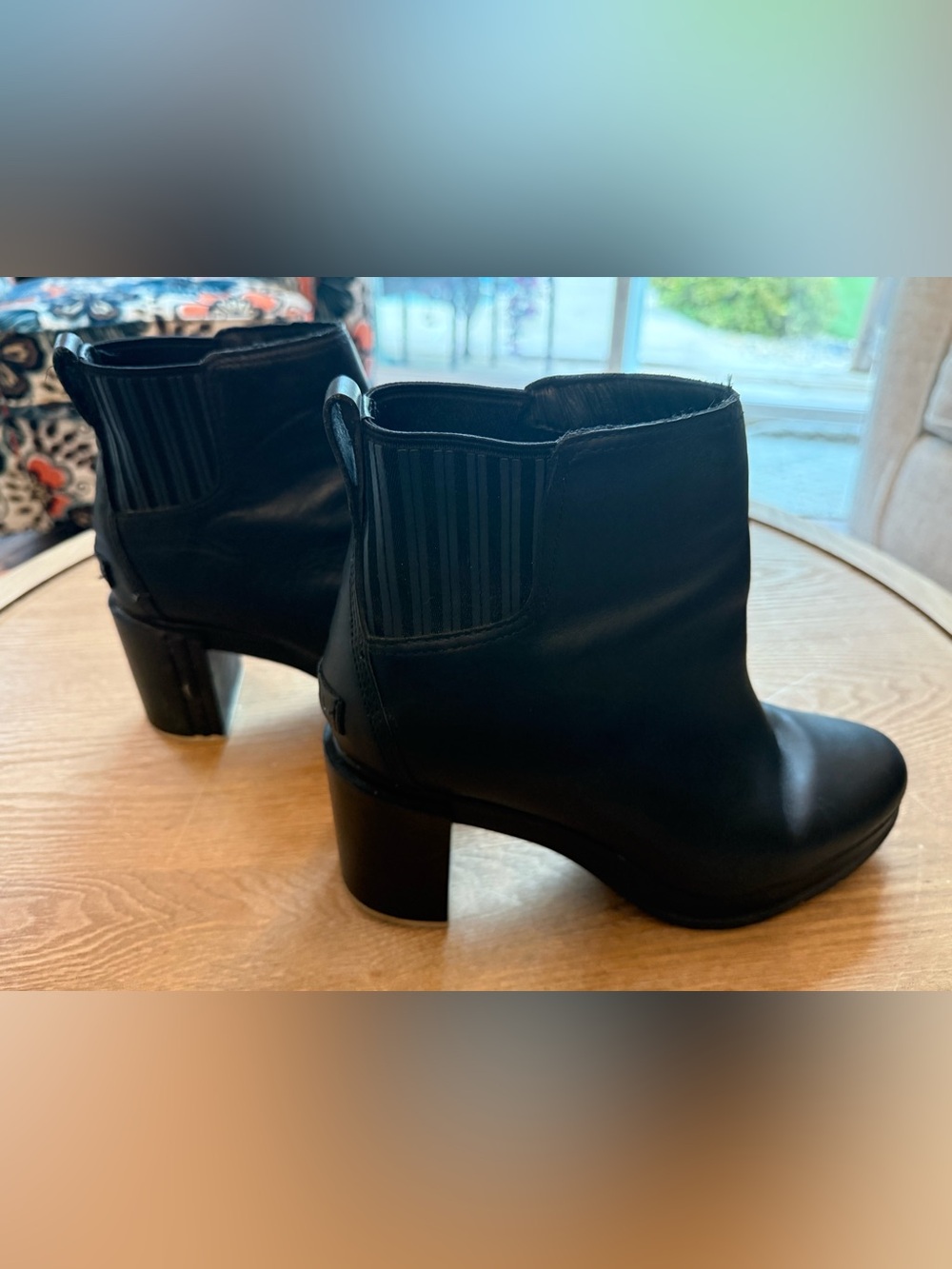 Sorel Black Chelsea Ankle Boots - Women